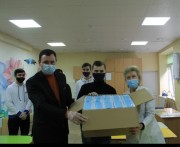 Представители Молодой Гвардии Единой России по ЮФО провели благотворительную акцию в Краевом детском центре медицинской реабилитации.